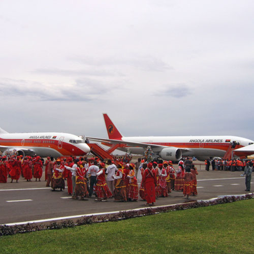 TAAG Angola Airlines (ТААДж Ангола Эйрлайнс) Самолет 2