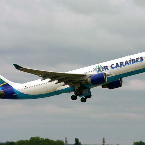 Air Caraibes (Эйр Керайбс) Самолет 1