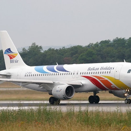BH Air (БиЭйч Эйр) Самолет 4