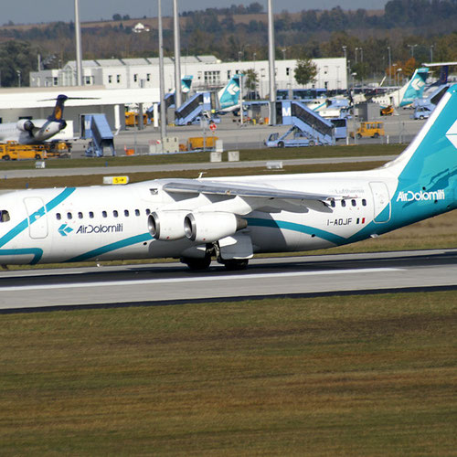 Air Dolomiti (Эйр Доломити) Самолет 1