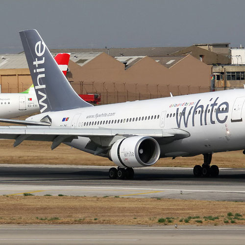 White Airways (Уайт Эйрвейс) Самолет 1
