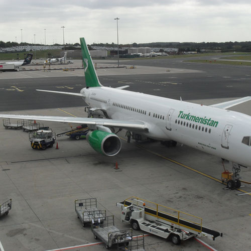 Turkmenistan Airlines (Туркменские авиалинии) Самолет 3