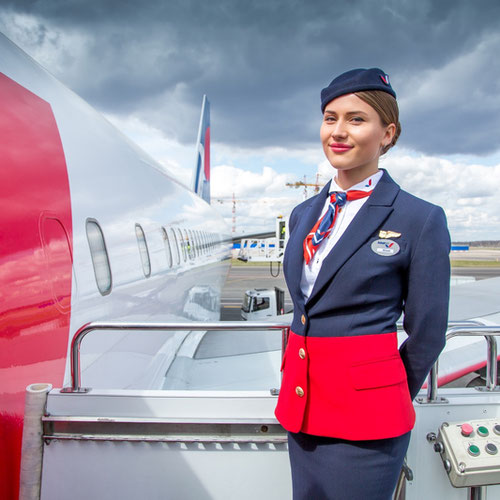 АЗУР эйр (AZUR air) Самолет 3