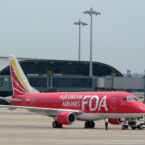 Fuji Dream Airlines (Фудзи Дрим Эйрлайнс) Самолет 1