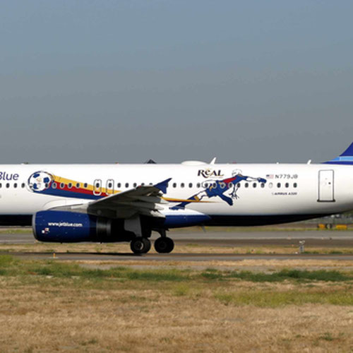 JetBlue Airways (ДжетБлю Эйрвейс) Самолет 2