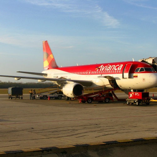 Avianca (Авианка) Самолет 6