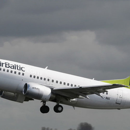 AirBaltic (ЭйрБалтик) Самолет 2