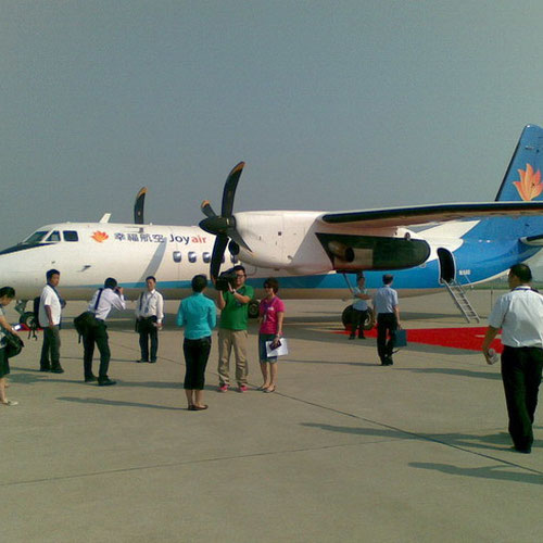 Joy Air (Джой Эйр) Самолет 3