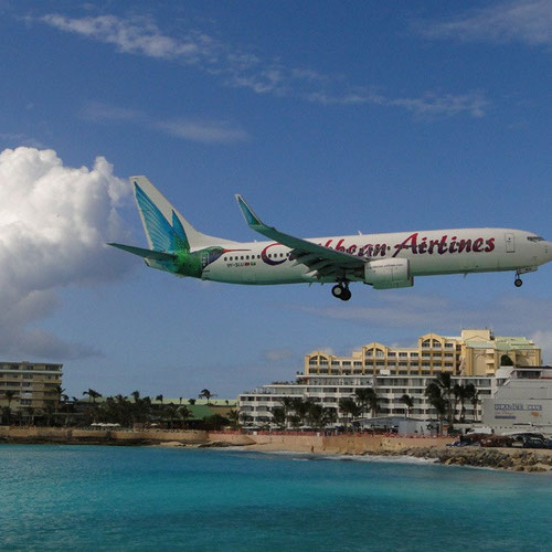 Caribbean Airlines (Карибиан Эйрлайнс) Самолет 3