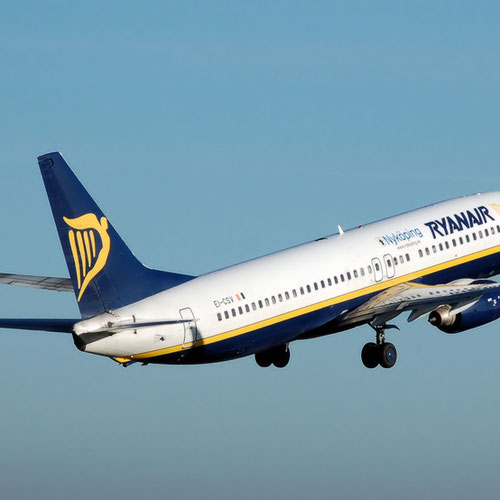 Ryanair (Райанэйр) Самолет 5