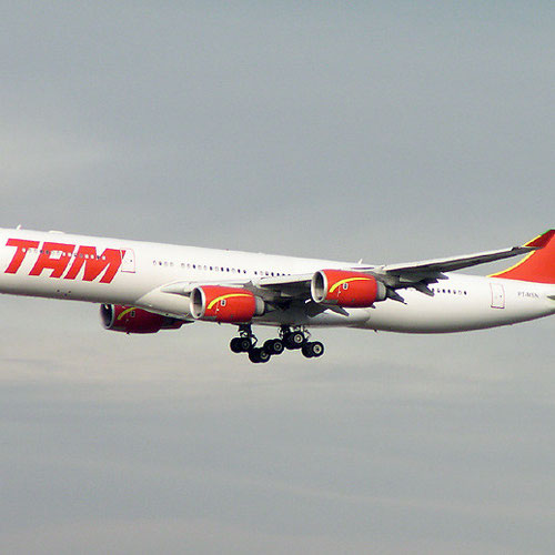 LATAM Airlines Brasil (ЛАТАМ Эйрлайнс Бразил) Самолет 3