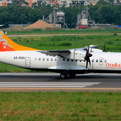 Druk Air (Друк Эйр) Самолет 7