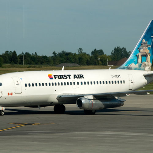 First Air (Фёрст Эйр) Самолет 1
