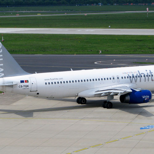 White Airways (Уайт Эйрвейс) Самолет 3