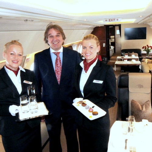 Tyrolean Jet Services (Тиролеан Джет Сёвайсиз) Самолет 11