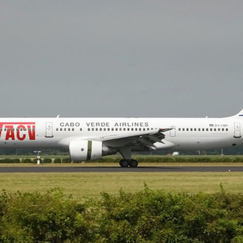 TACV Cabo Verde Airlines (ТиЭйСиВи Кабо-Верде Эйрлайнс) Самолет 2