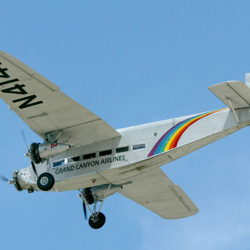 Grand Canyon Airlines (Гранд Каньон Эйрлайнс) Самолет 2