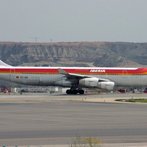 Iberia (Иберия) Самолет 3