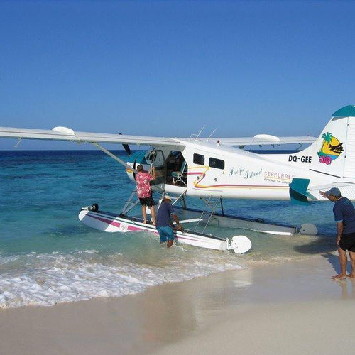 Pacific Island Seaplanes (Пасифик Айленд Сиплейнс) Самолет 1