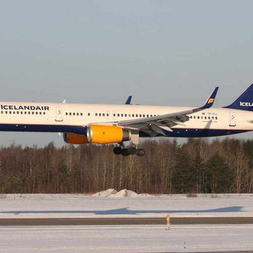 Icelandair (Айслэндэйр) Самолет 2