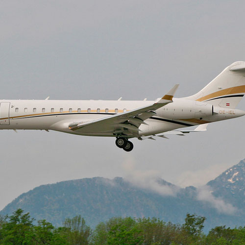Tyrolean Jet Services (Тиролеан Джет Сёвайсиз) Самолет 7