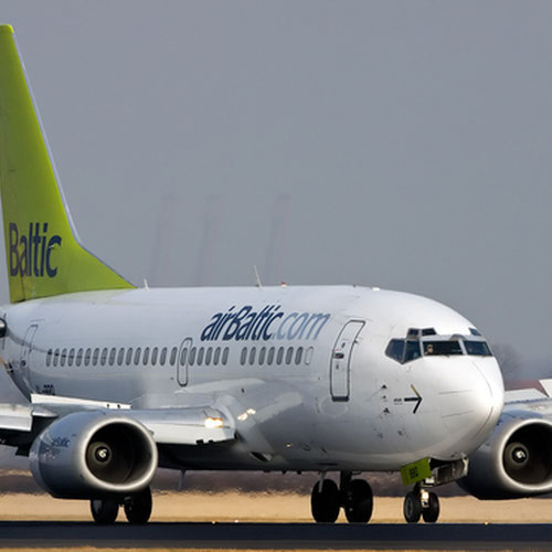 AirBaltic (ЭйрБалтик) Самолет 3