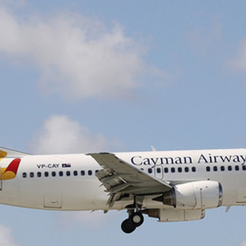 Cayman Airways (Кайман Эйрвейс) Самолет 2