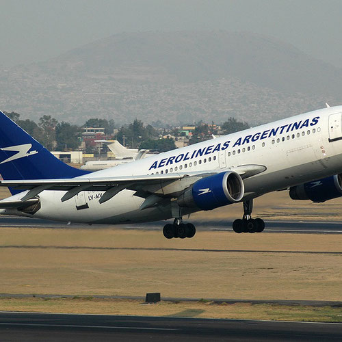 Aerolineas Argentinas (Аэролинеас Архентинас) Самолет 4