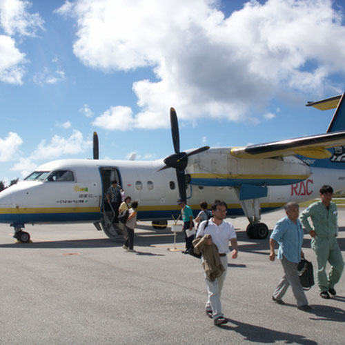 Ryukyu Air Commuter (Рюкю Эйр Коммьютер) Самолет 1